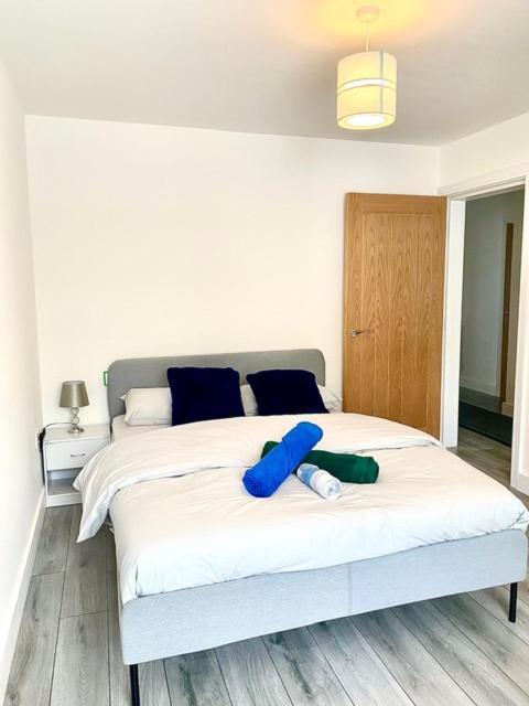 Lovely New 2 Bedroom Condo With Stunning Seaviews Penmaenmawr Ngoại thất bức ảnh