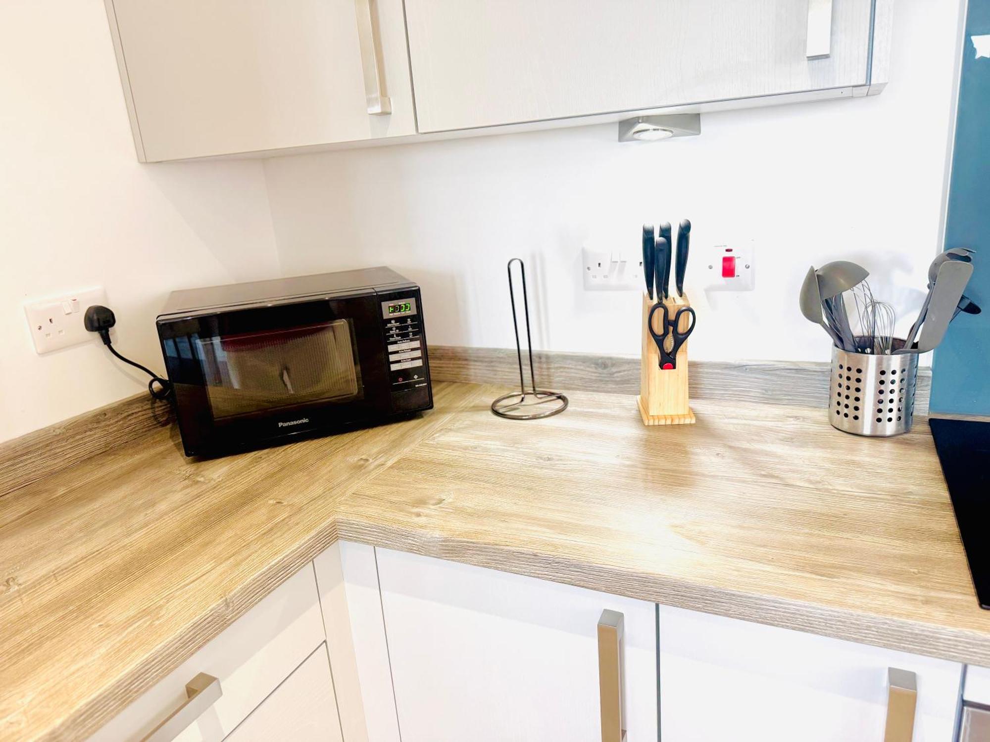Lovely New 2 Bedroom Condo With Stunning Seaviews Penmaenmawr Ngoại thất bức ảnh