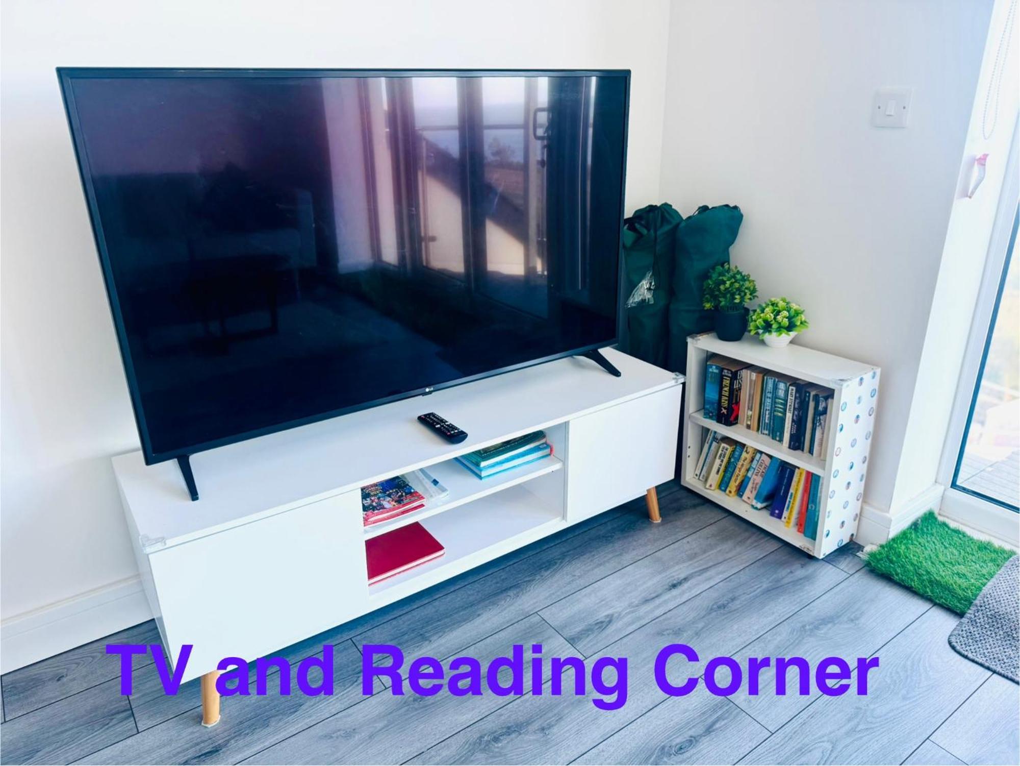 Lovely New 2 Bedroom Condo With Stunning Seaviews Penmaenmawr Ngoại thất bức ảnh